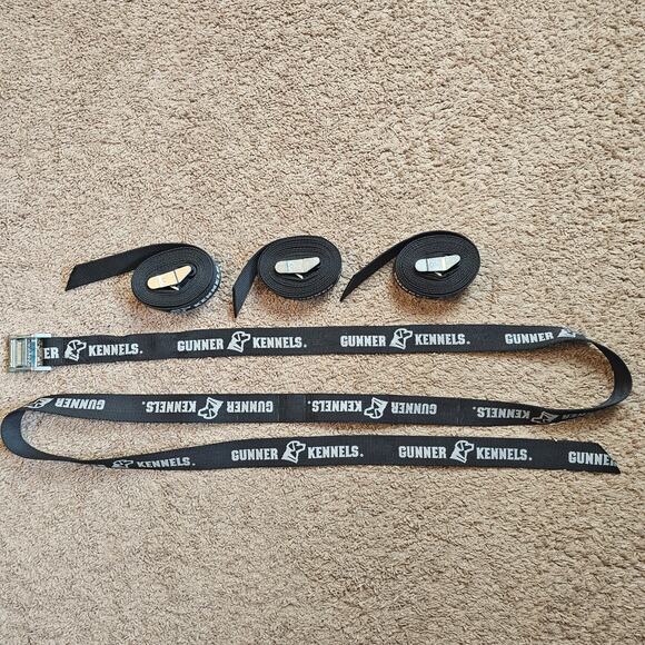 Lot of 4 Gunner Kennel Tie Down Strap 8' and Ruff Land Kennel Tie Down Bracket - Picture 3 of 11